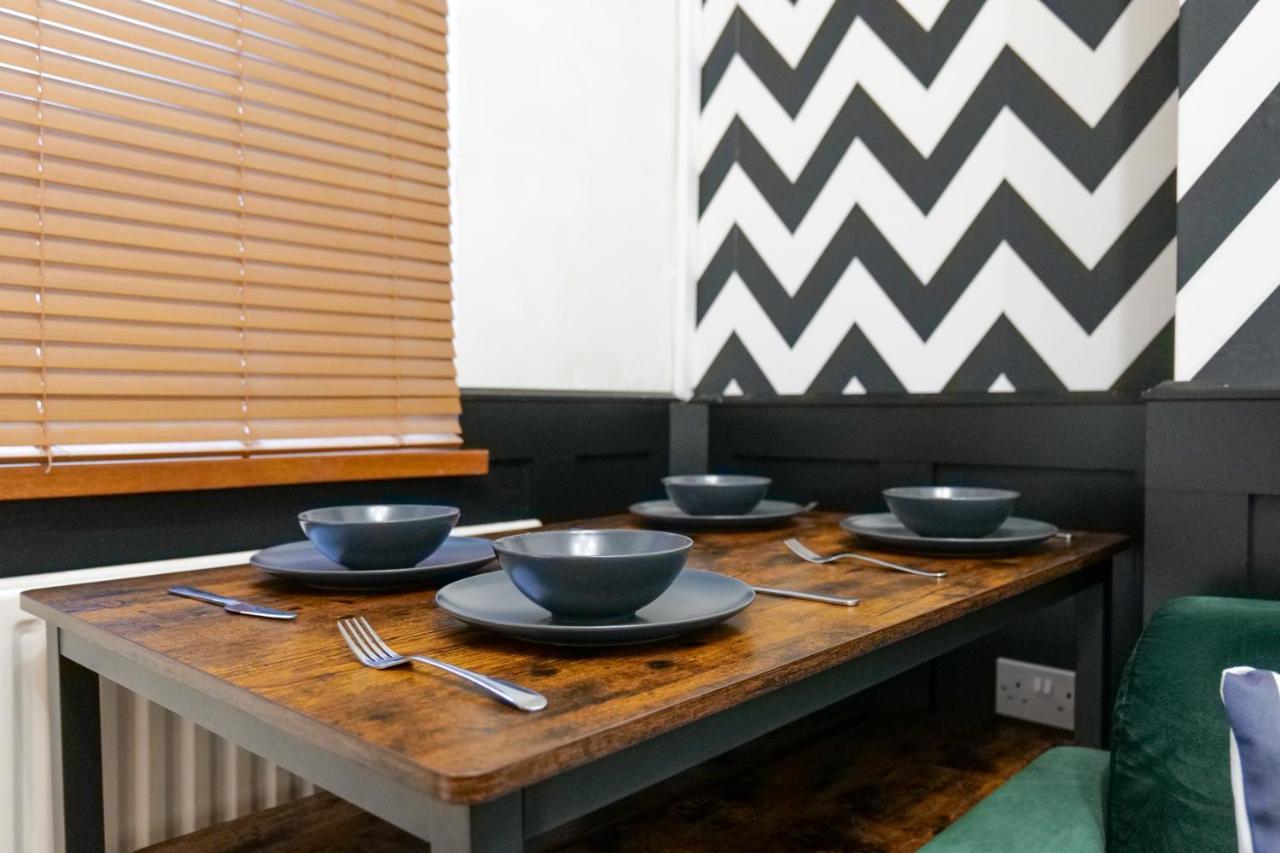 Broadway Belfast! Central Location! Sleeps 6! Exteriér fotografie